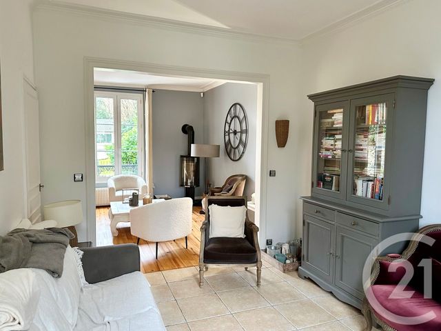 maison à vendre - 9 pièces - 197.82 m2 - VILLIERS SUR MARNE - 94 - ILE-DE-FRANCE - Century 21 Immobilière De Coeuilly