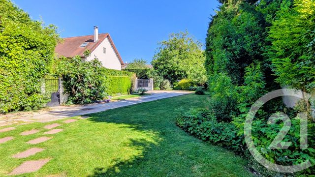 maison à vendre - 6 pièces - 128.0 m2 - CHAMPIGNY SUR MARNE - 94 - ILE-DE-FRANCE - Century 21 Immobilière De Coeuilly