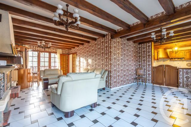 maison à vendre - 8 pièces - 178.05 m2 - VILLIERS SUR MARNE - 94 - ILE-DE-FRANCE - Century 21 Immobilière De Coeuilly