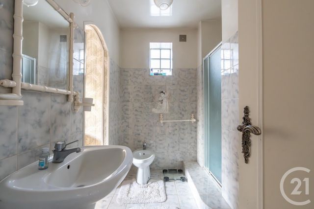 maison à vendre - 8 pièces - 178.05 m2 - VILLIERS SUR MARNE - 94 - ILE-DE-FRANCE - Century 21 Immobilière De Coeuilly