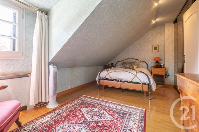 maison à vendre - 5 pièces - 81.77 m2 - CHAMPIGNY SUR MARNE - 94 - ILE-DE-FRANCE - Century 21 Immobilière De Coeuilly maison à vendre - 5 pièces - 81.77 m2 - CHAMPIGNY SUR MARNE - 94 - ILE-DE-FRANCE - Century 21 Immobilière De Coeuilly