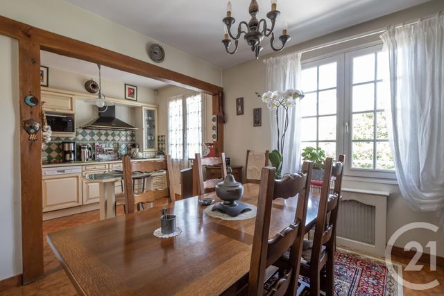 maison à vendre - 5 pièces - 81.77 m2 - CHAMPIGNY SUR MARNE - 94 - ILE-DE-FRANCE - Century 21 Immobilière De Coeuilly maison à vendre - 5 pièces - 81.77 m2 - CHAMPIGNY SUR MARNE - 94 - ILE-DE-FRANCE - Century 21 Immobilière De Coeuilly