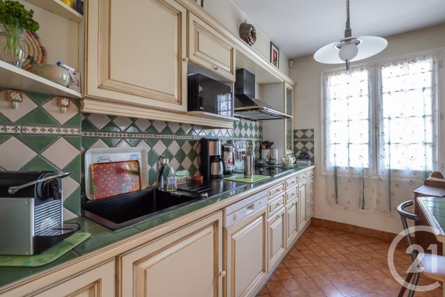 maison à vendre - 5 pièces - 81.77 m2 - CHAMPIGNY SUR MARNE - 94 - ILE-DE-FRANCE - Century 21 Immobilière De Coeuilly maison à vendre - 5 pièces - 81.77 m2 - CHAMPIGNY SUR MARNE - 94 - ILE-DE-FRANCE - Century 21 Immobilière De Coeuilly