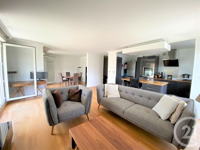 Appartement F5 à vendre - 5 pièces - 94.64 m2 - VILLIERS SUR MARNE - 94 - ILE-DE-FRANCE - Century 21 Immobilière De Coeuilly Appartement F5 à vendre - 5 pièces - 94.64 m2 - VILLIERS SUR MARNE - 94 - ILE-DE-FRANCE - Century 21 Immobilière De Coeuilly