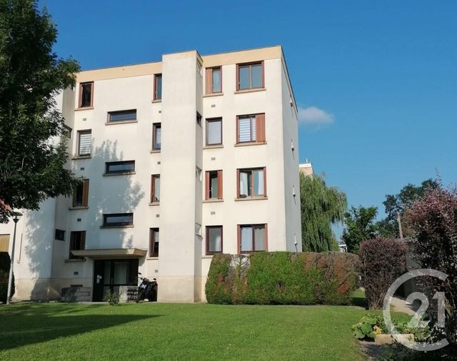 Afficher la photo en grand Appartement F4 à vendre - 4 pièces - 65.8 m2 - CHAMPIGNY SUR MARNE - 94 - ILE-DE-FRANCE - Century 21 Immobilière De Coeuilly