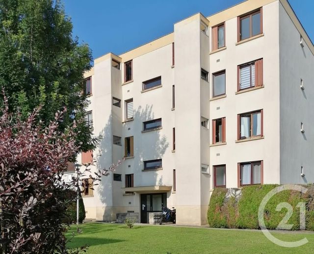 Afficher la photo en grand Appartement F4 à vendre - 4 pièces - 65.8 m2 - CHAMPIGNY SUR MARNE - 94 - ILE-DE-FRANCE - Century 21 Immobilière De Coeuilly