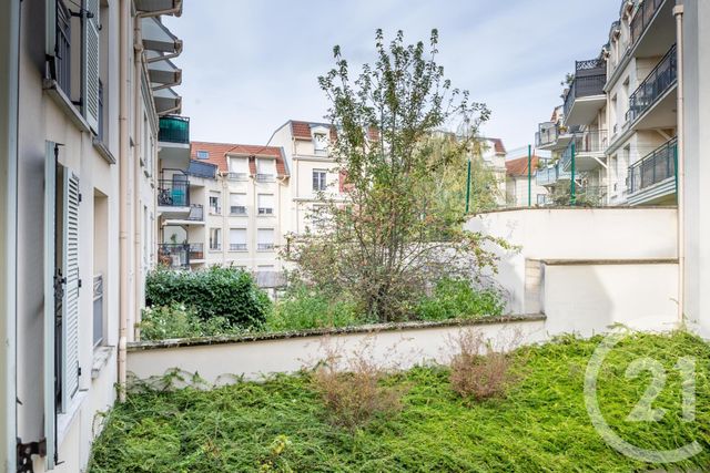 Appartement F2 à louer - 2 pièces - 51.1 m2 - VILLIERS SUR MARNE - 94 - ILE-DE-FRANCE - Century 21 Immobilière De Coeuilly Appartement F2 à louer - 2 pièces - 51.1 m2 - VILLIERS SUR MARNE - 94 - ILE-DE-FRANCE - Century 21 Immobilière De Coeuilly
