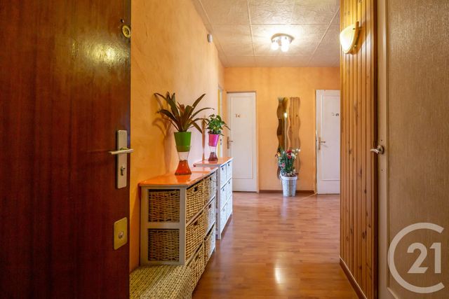 Afficher la photo en grand Appartement F3 à vendre - 3 pièces - 64.25 m2 - CHAMPIGNY SUR MARNE - 94 - ILE-DE-FRANCE - Century 21 Immobilière De Coeuilly