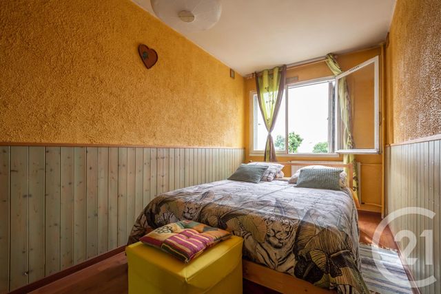 Afficher la photo en grand Appartement F3 à vendre - 3 pièces - 64.25 m2 - CHAMPIGNY SUR MARNE - 94 - ILE-DE-FRANCE - Century 21 Immobilière De Coeuilly