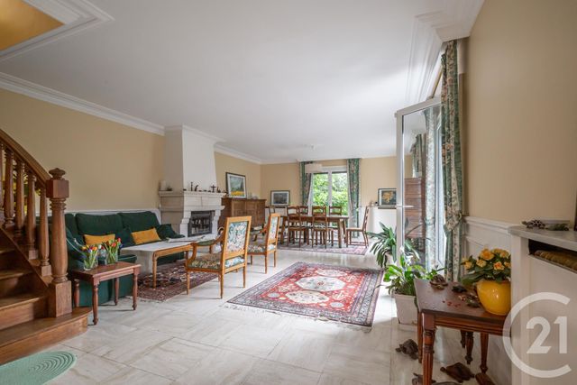 Afficher la photo en grand maison à vendre - 8 pièces - 216.31 m2 - CHAMPIGNY SUR MARNE - 94 - ILE-DE-FRANCE - Century 21 Immobilière De Coeuilly