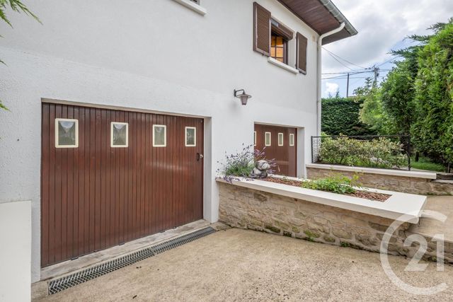 Afficher la photo en grand maison à vendre - 8 pièces - 216.31 m2 - CHAMPIGNY SUR MARNE - 94 - ILE-DE-FRANCE - Century 21 Immobilière De Coeuilly