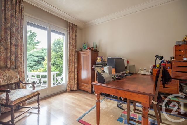 Afficher la photo en grand maison à vendre - 8 pièces - 216.31 m2 - CHAMPIGNY SUR MARNE - 94 - ILE-DE-FRANCE - Century 21 Immobilière De Coeuilly