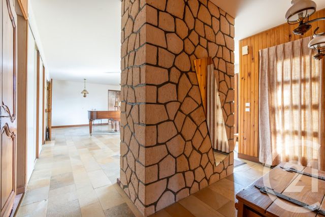 maison à vendre - 7 pièces - 135.71 m2 - LE PLESSIS TREVISE - 94 - ILE-DE-FRANCE - Century 21 Immobilière De Coeuilly