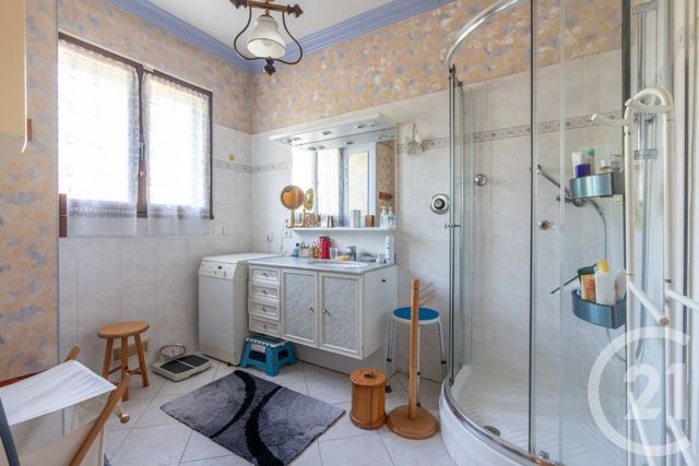 maison à vendre - 7 pièces - 135.71 m2 - LE PLESSIS TREVISE - 94 - ILE-DE-FRANCE - Century 21 Immobilière De Coeuilly