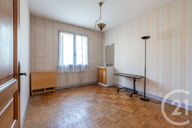 maison à vendre - 7 pièces - 135.71 m2 - LE PLESSIS TREVISE - 94 - ILE-DE-FRANCE - Century 21 Immobilière De Coeuilly