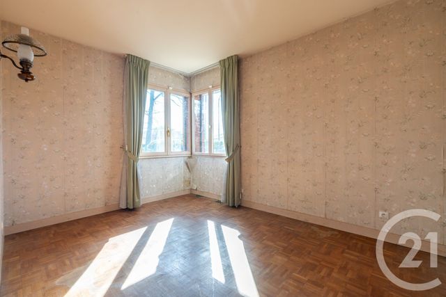 maison à vendre - 7 pièces - 135.71 m2 - LE PLESSIS TREVISE - 94 - ILE-DE-FRANCE - Century 21 Immobilière De Coeuilly