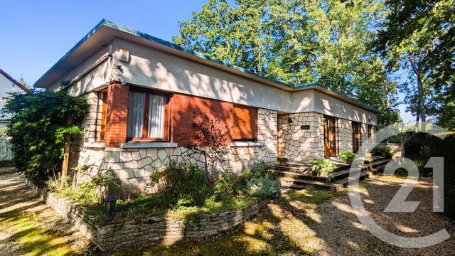 maison à vendre - 7 pièces - 135.71 m2 - LE PLESSIS TREVISE - 94 - ILE-DE-FRANCE - Century 21 Immobilière De Coeuilly