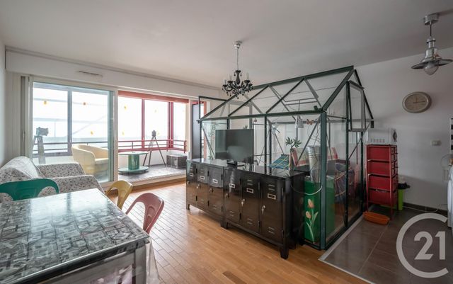Studio à vendre - 1 pièce - 37.5 m2 - LE PLESSIS TREVISE - 94 - ILE-DE-FRANCE - Century 21 Immobilière De Coeuilly