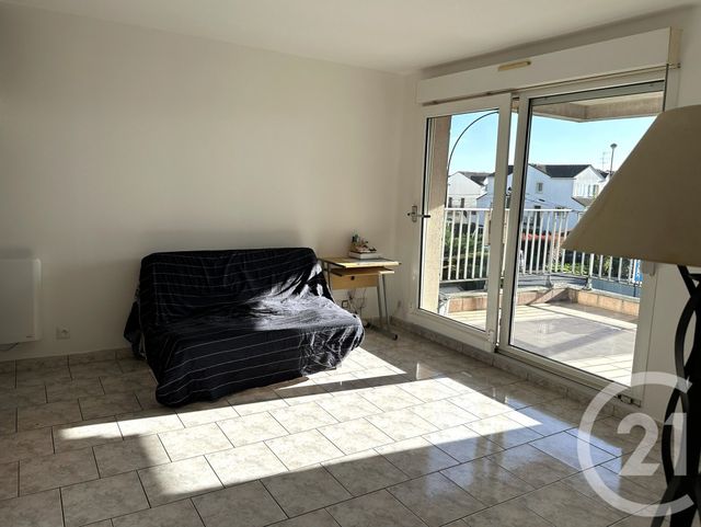 Appartement F2 à vendre - 2 pièces - 37.15 m2 - VILLIERS SUR MARNE - 94 - ILE-DE-FRANCE - Century 21 Immobilière De Coeuilly