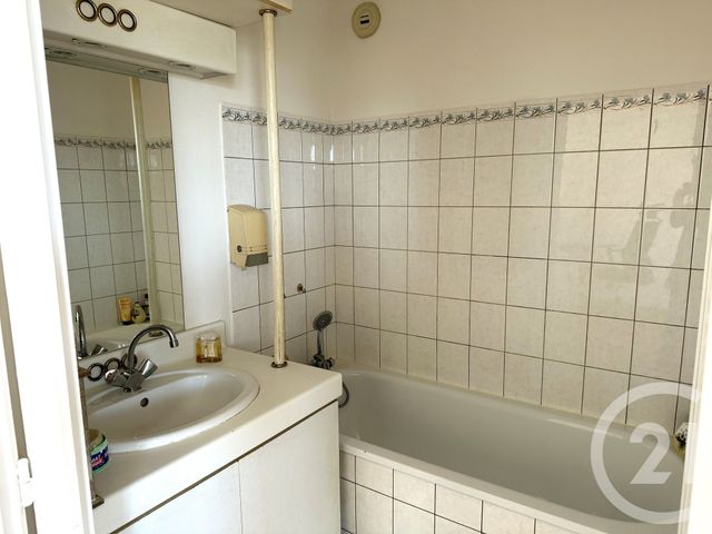 Appartement F2 à vendre - 2 pièces - 37.15 m2 - VILLIERS SUR MARNE - 94 - ILE-DE-FRANCE - Century 21 Immobilière De Coeuilly