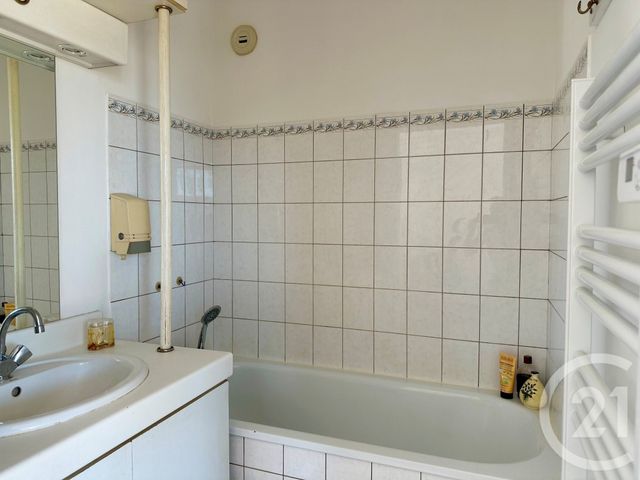 Appartement F2 à vendre - 2 pièces - 37.15 m2 - VILLIERS SUR MARNE - 94 - ILE-DE-FRANCE - Century 21 Immobilière De Coeuilly