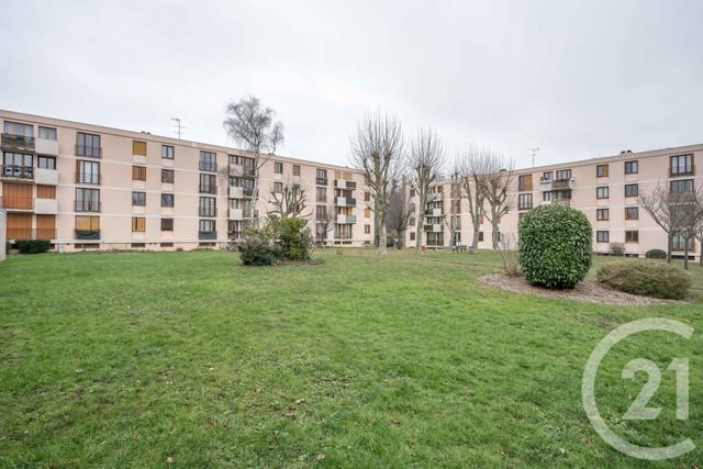Appartement F4 à vendre - 4 pièces - 70.19 m2 - LE PLESSIS TREVISE - 94 - ILE-DE-FRANCE - Century 21 Immobilière De Coeuilly