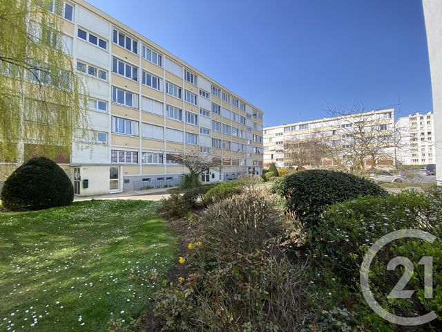 Appartement F3 à vendre - 3 pièces - 57.21 m2 - LE PLESSIS TREVISE - 94 - ILE-DE-FRANCE - Century 21 Immobilière De Coeuilly