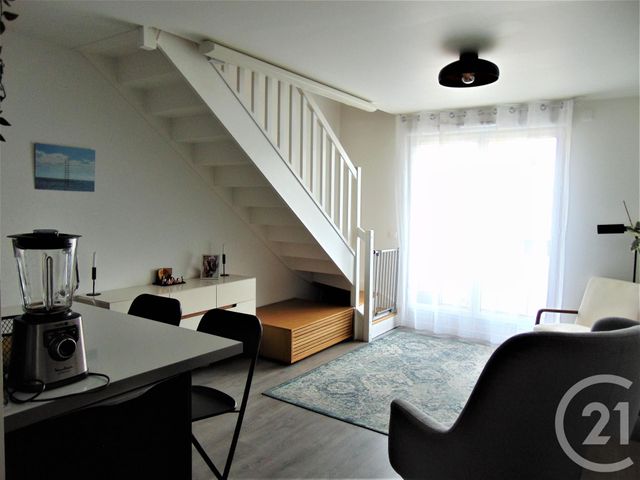 Appartement F4 à vendre - 4 pièces - 69.07 m2 - VILLIERS SUR MARNE - 94 - ILE-DE-FRANCE - Century 21 Immobilière De Coeuilly
