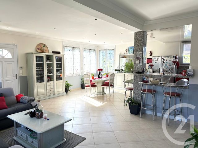 maison à vendre - 7 pièces - 141.7 m2 - CHAMPIGNY SUR MARNE - 94 - ILE-DE-FRANCE - Century 21 Immobilière De Coeuilly