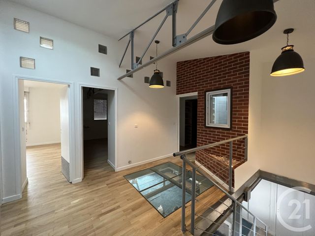 Appartement Loft à louer - 4 pièces - 140.9 m2 - VILLIERS SUR MARNE - 94 - ILE-DE-FRANCE - Century 21 Immobilière De Coeuilly