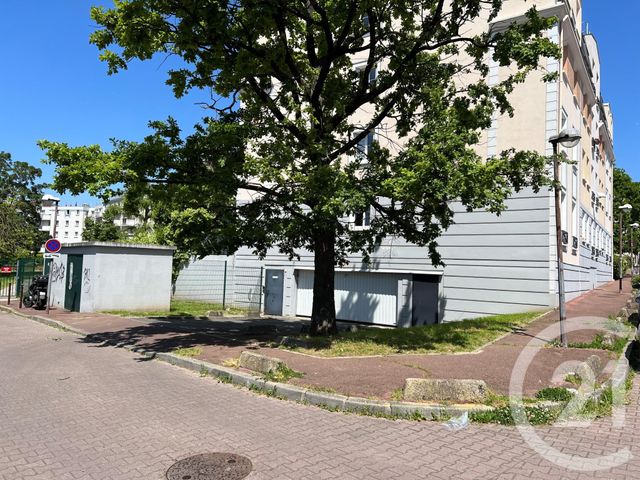 Parking à louer VILLIERS SUR MARNE