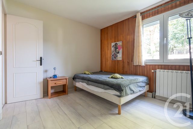 Afficher la photo en grand Appartement F5 à vendre - 5 pièces - 112.39 m2 - VILLIERS SUR MARNE - 94 - ILE-DE-FRANCE - Century 21 Immobilière De Coeuilly