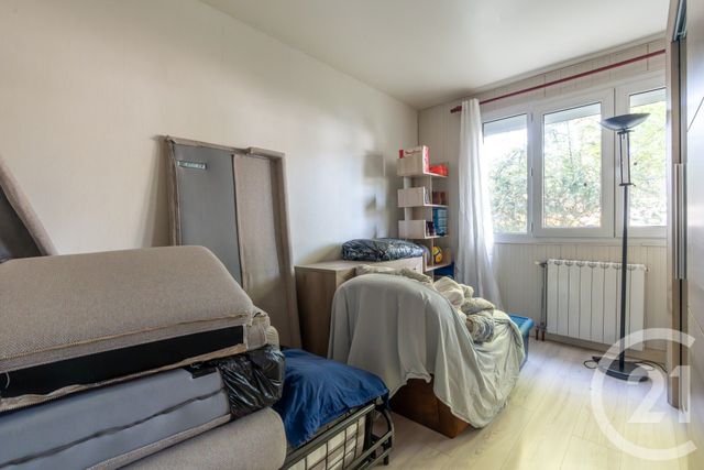 Afficher la photo en grand Appartement F5 à vendre - 5 pièces - 112.39 m2 - VILLIERS SUR MARNE - 94 - ILE-DE-FRANCE - Century 21 Immobilière De Coeuilly