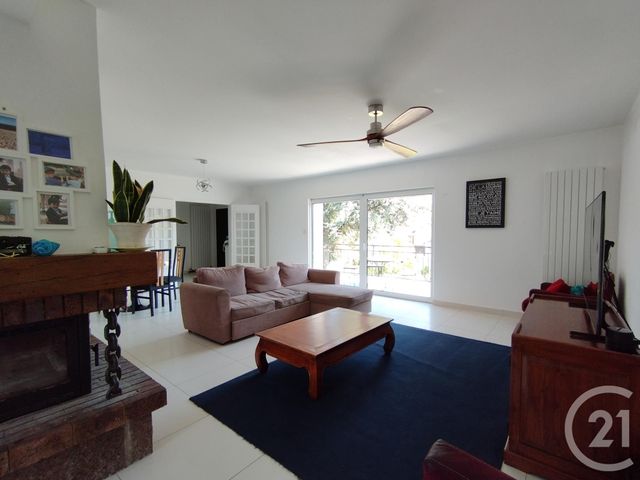 maison à vendre - 8 pièces - 294.76 m2 - CHAMPIGNY SUR MARNE - 94 - ILE-DE-FRANCE - Century 21 Immobilière De Coeuilly