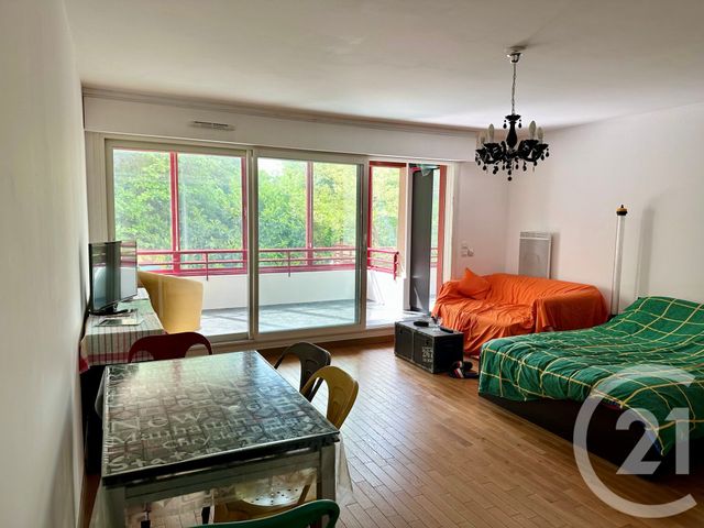 Appartement Studio à vendre - 1 pièce - 36.8 m2 - LE PLESSIS TREVISE - 94 - ILE-DE-FRANCE - Century 21 Immobilière De Coeuilly