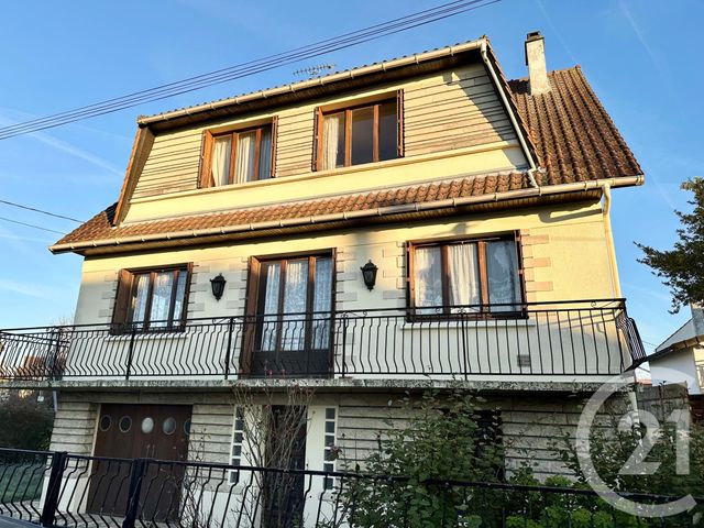 maison à vendre - 7 pièces - 160.93 m2 - CHAMPIGNY SUR MARNE - 94 - ILE-DE-FRANCE - Century 21 Immobilière De Coeuilly