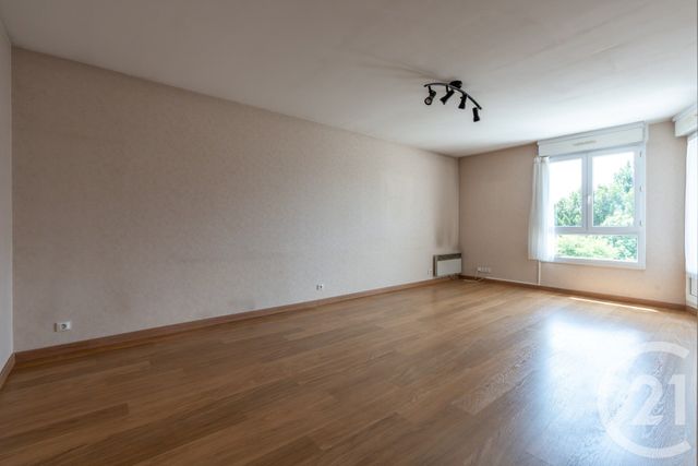 Appartement F2 à vendre - 2 pièces - 47.7 m2 - VILLIERS SUR MARNE - 94 - ILE-DE-FRANCE - Century 21 Immobilière De Coeuilly