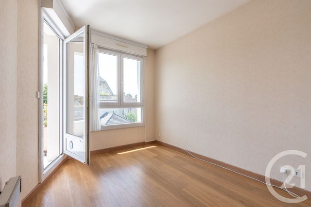 Appartement F2 à vendre - 2 pièces - 47.7 m2 - VILLIERS SUR MARNE - 94 - ILE-DE-FRANCE - Century 21 Immobilière De Coeuilly