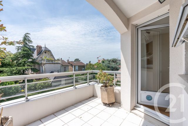Appartement F2 à vendre - 2 pièces - 47.7 m2 - VILLIERS SUR MARNE - 94 - ILE-DE-FRANCE - Century 21 Immobilière De Coeuilly