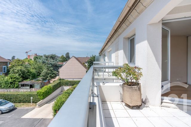 Appartement F2 à vendre - 2 pièces - 47.7 m2 - VILLIERS SUR MARNE - 94 - ILE-DE-FRANCE - Century 21 Immobilière De Coeuilly