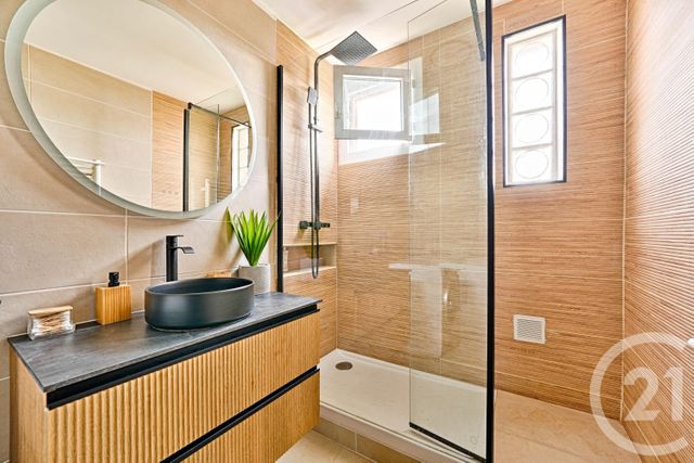 Appartement F3 à vendre - 3 pièces - 56.36 m2 - LE PLESSIS TREVISE - 94 - ILE-DE-FRANCE - Century 21 Immobilière De Coeuilly