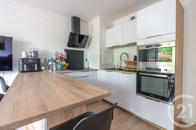Appartement F3 à vendre - 3 pièces - 61.7 m2 - LE PLESSIS TREVISE - 94 - ILE-DE-FRANCE - Century 21 Immobilière De Coeuilly
