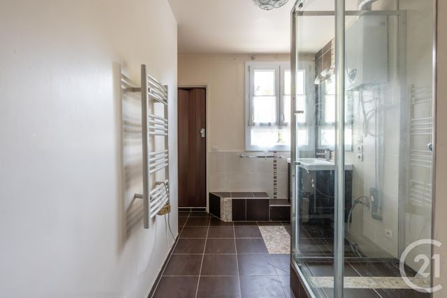 Afficher la photo en grand Appartement F3 à vendre - 3 pièces - 57.87 m2 - BRY SUR MARNE - 94 - ILE-DE-FRANCE - Century 21 Immobilière De Coeuilly