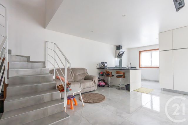 maison à vendre - 7 pièces - 121.46 m2 - LE PLESSIS TREVISE - 94 - ILE-DE-FRANCE - Century 21 Immobilière De Coeuilly