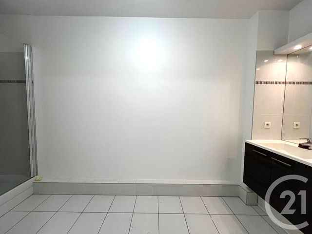 Appartement Studio à vendre - 1 pièce - 45.61 m2 - VILLIERS SUR MARNE - 94 - ILE-DE-FRANCE - Century 21 Immobilière De Coeuilly