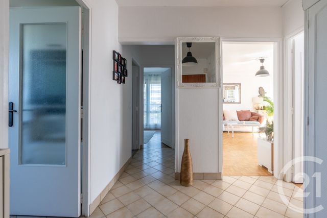 Appartement F3 à vendre - 3 pièces - 62.64 m2 - VILLIERS SUR MARNE - 94 - ILE-DE-FRANCE - Century 21 Immobilière De Coeuilly