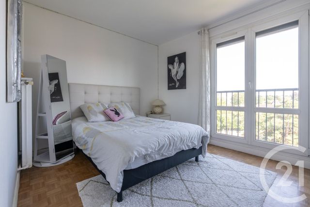 Appartement F3 à vendre - 3 pièces - 62.64 m2 - VILLIERS SUR MARNE - 94 - ILE-DE-FRANCE - Century 21 Immobilière De Coeuilly