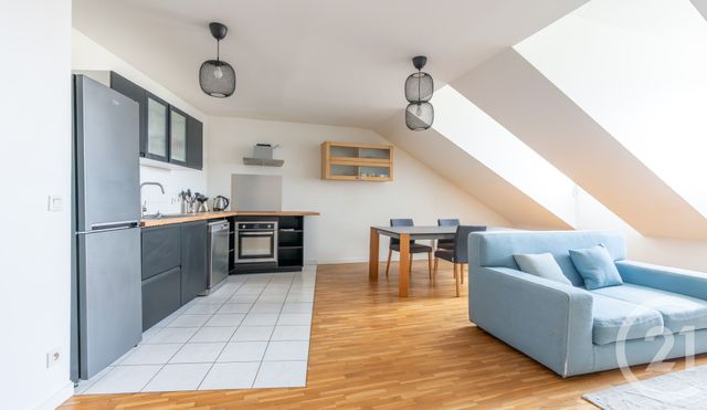 Afficher la photo en grand Appartement F3 à vendre - 3 pièces - 72.66 m2 - VILLIERS SUR MARNE - 94 - ILE-DE-FRANCE - Century 21 Immobilière De Coeuilly