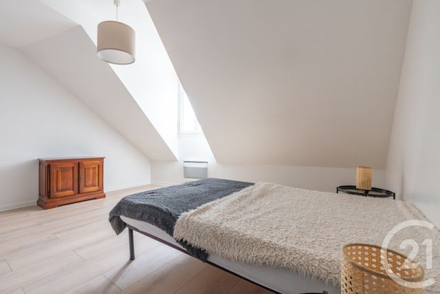 Afficher la photo en grand Appartement F3 à vendre - 3 pièces - 72.66 m2 - VILLIERS SUR MARNE - 94 - ILE-DE-FRANCE - Century 21 Immobilière De Coeuilly