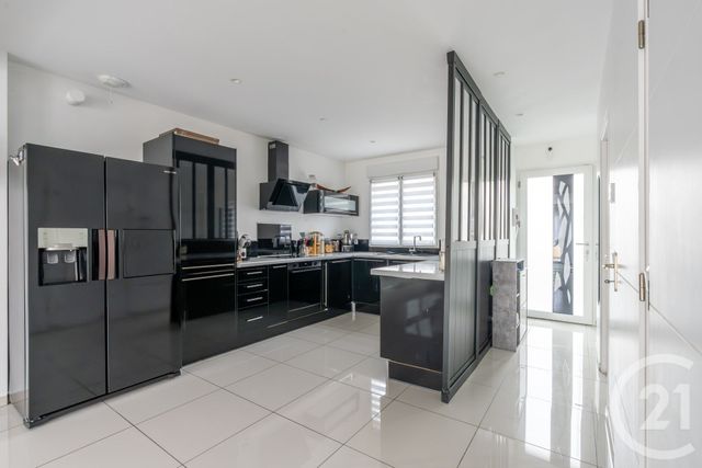 maison à vendre - 6 pièces - 102.56 m2 - CHAMPIGNY SUR MARNE - 94 - ILE-DE-FRANCE - Century 21 Immobilière De Coeuilly